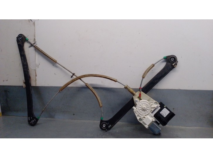 Recambio de elevalunas delantero derecho para audi a3 (8p) 1.9 tdi referencia OEM IAM 8P0959802A 8P0959802L KUSTER