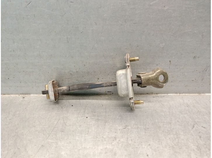 Recambio de retenedor puerta para subaru forester s10 (sf) 2.0 cat referencia OEM IAM 62302FC000 62302FC000 