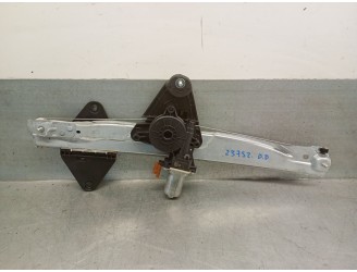 Recambio de elevalunas delantero derecho para dacia sandero iii 1.0 tce 90 referencia OEM IAM 807207775R 807207775R 