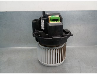 Recambio de motor calefaccion para dacia sandero iii 1.0 tce 90 referencia OEM IAM 278605796R 278605796R M01163606870 DENSO