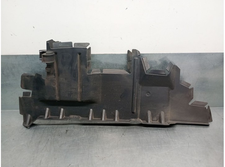 Recambio de molduras delanteras para peugeot partner kasten 1.6 16v hdi referencia OEM IAM 9680450580  