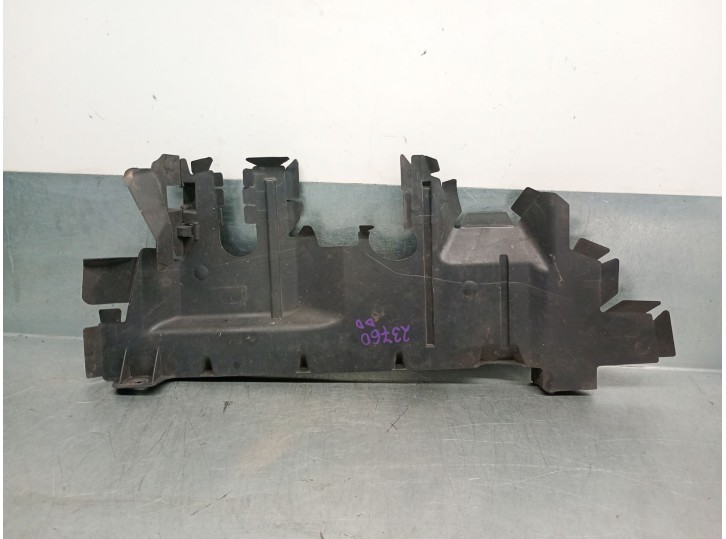 Recambio de molduras delanteras para peugeot partner kasten 1.6 16v hdi referencia OEM IAM 9680450480  