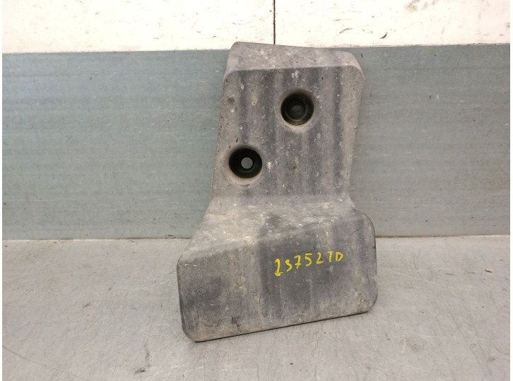 Recambio de guardabarros trasero para dacia sandero iii 1.0 tce 90 referencia OEM IAM 767M81986R 767M81986R 