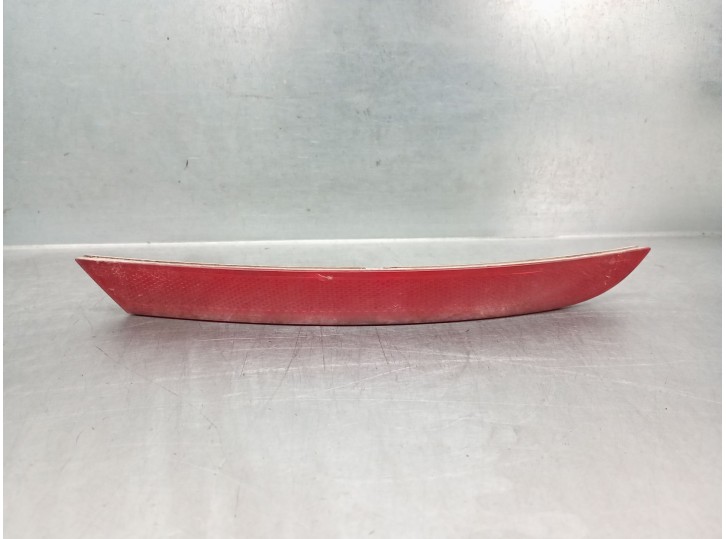 Recambio de piloto trasero derecho paragolpes para seat leon (1p1) 2.0 tdi referencia OEM IAM 1P0945106B 1P0945106B 