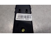 Recambio de mando elevalunas trasero derecho para hyundai tucson (tl, tle) 1.7 crdi referencia OEM IAM 93580D3131 93580D31314X 