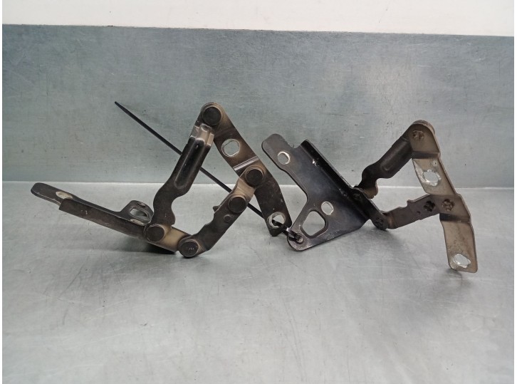 Recambio de bisagra capot para seat leon (1p1) 2.0 tdi referencia OEM IAM 1P0823302 1P0823302 