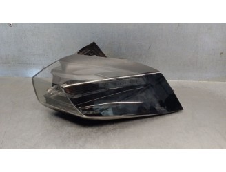 Recambio de piloto trasero derecho para peugeot 2008 ii (ud_, us_, uy_, uj_, ur_, uc_) 1.2 puretech 100 referencia OEM IAM 98504