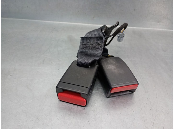Recambio de enganche cinturon trasero izquierdo para dacia sandero iii 1.0 tce 90 referencia OEM IAM 878164707R 878164707R 