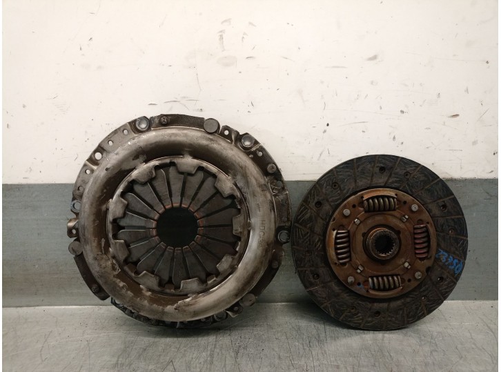 Recambio de kit embrague para hyundai accent (x3) 1.5 12v cat referencia OEM IAM 4130022620 4130022620 VALEO