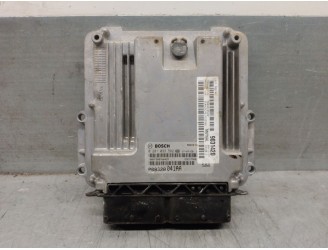 Recambio de centralita motor uce para jeep compass (mp, m6, mv, m7) 2.0 crd 4x4 referencia OEM IAM P68328041AA  0281033582 BOSCH