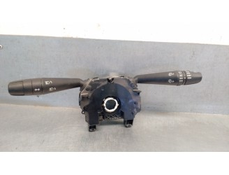 Recambio de mando luces para jeep compass (mp, m6, mv, m7) 2.0 crd 4x4 referencia OEM IAM 6BZ85LXHAA 6BZ85LXHAB DELPHI