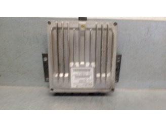 Recambio de centralita motor uce para renault scenic ii 1.5 dci diesel referencia OEM IAM 8200498188  DELPHI