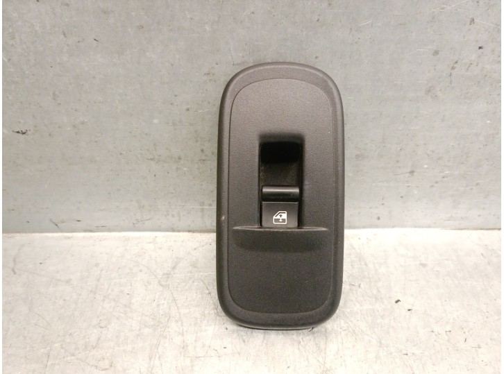 Recambio de mando elevalunas delantero derecho para fiat 500 (312_) electric (ev) referencia OEM IAM 07357249120 735724912 BITRU