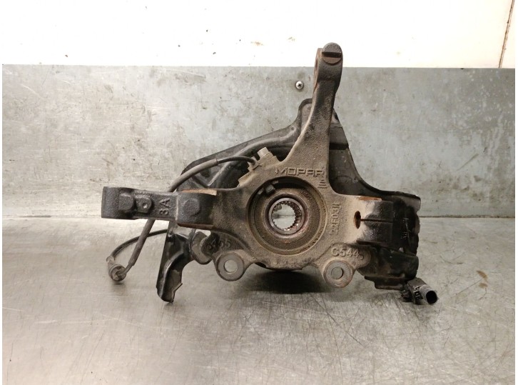 Recambio de mangueta delantera derecha para fiat 500 (312_) electric (ev) referencia OEM IAM 52221032 52221032 