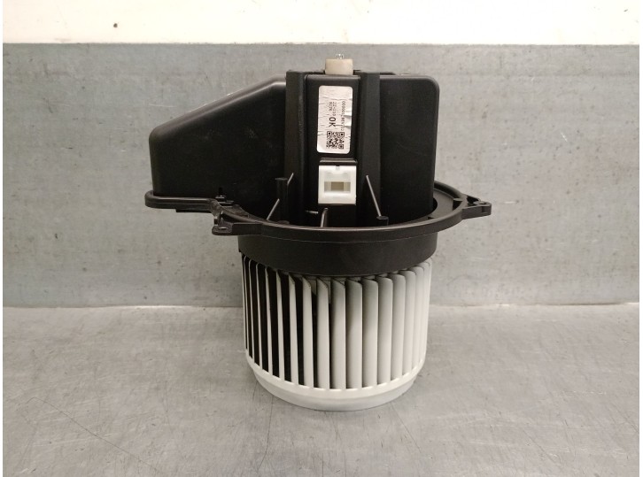 Recambio de motor calefaccion para fiat 500 (312_) electric (ev) referencia OEM IAM MR1163606860 77368879 DENSO