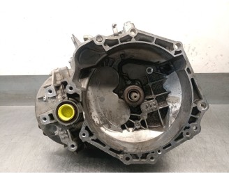 Recambio de caja cambios para opel astra gtc 1.9 16v cdti cat (z 19 dth / lrd) referencia OEM IAM M32017DI 5700333 1824838YZ