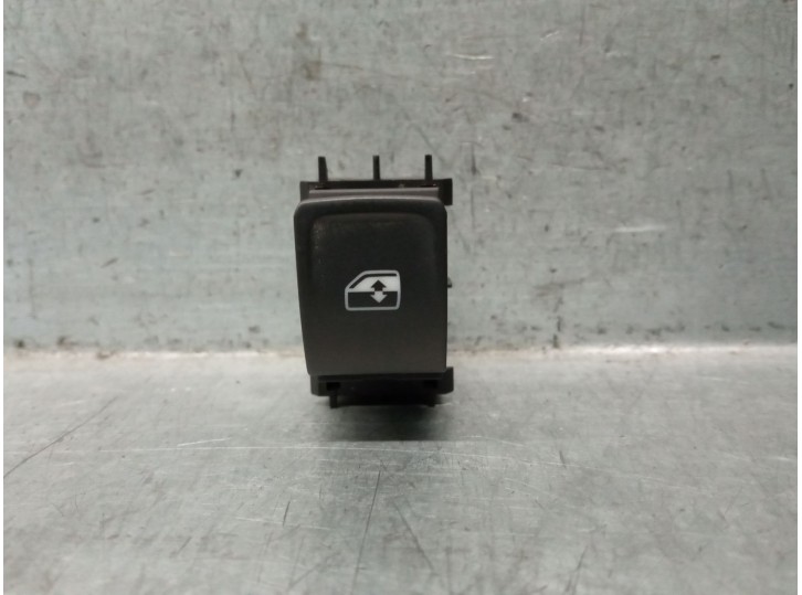 Replacement front right window regulator switch for Seat Leon SP KL / SFDXDEX0 1.5 Leon SP OEM IAM reference 5G0959855M 5G09598