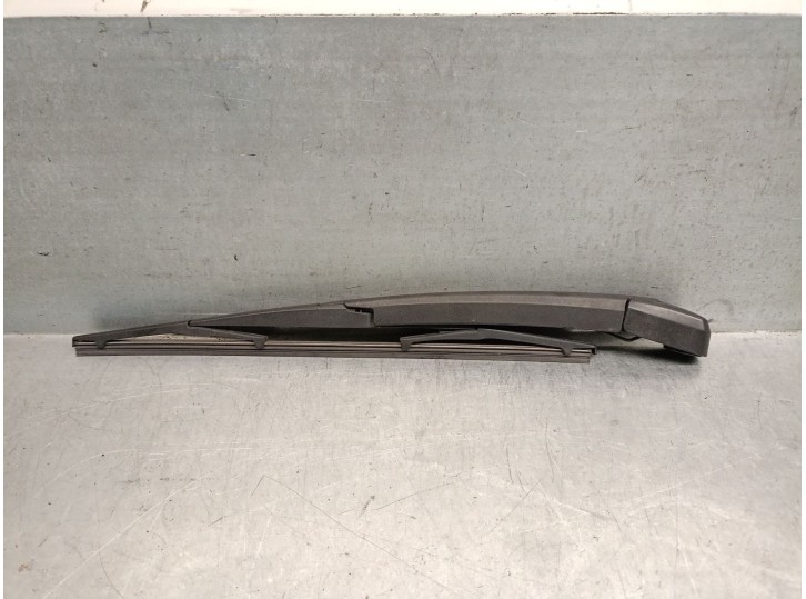 Recambio de brazo limpia trasero para hyundai tucson (tl, tle) 1.7 crdi referencia OEM IAM 988152J000 988152J000 