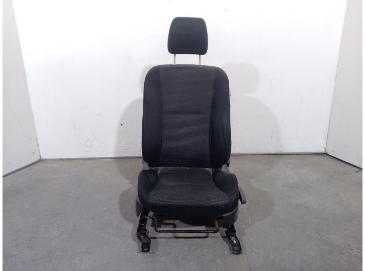 Recambio de asiento delantero izquierdo para mazda 3 (bl) 1.6 mzr cd (bl14) referencia OEM IAM BBP288680 BBP288680 