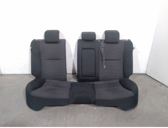 Recambio de asientos traseros para mazda 3 (bl) 1.6 mzr cd (bl14) referencia OEM IAM BHB65720002 BHB65720002 