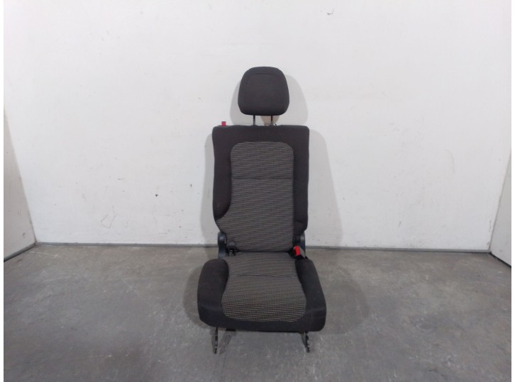 Recambio de asientos trasero derecho para peugeot partner kasten 1.6 16v hdi referencia OEM IAM 8846X1 8846X1 