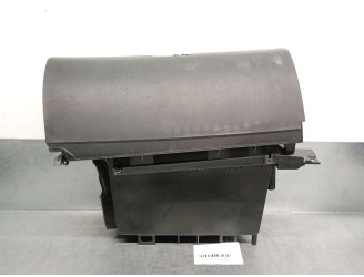 Recambio de guantera para mercedes-benz clase b (w245) 180 cdi (245.207) referencia OEM IAM A1696800139 A1696800139 