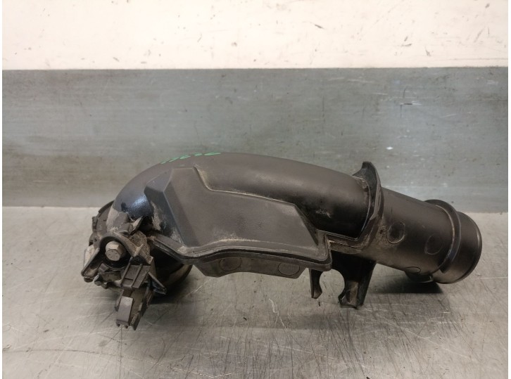 Recambio de tubo para dacia sandero iii 1.0 tce 90 referencia OEM IAM 165766PB0B 165766PB0B 