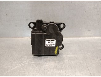 Recambio de motor apertura trampillas climatizador para hyundai tucson (tl, tle) 1.7 crdi referencia OEM IAM D332NFFAA01 97161D7