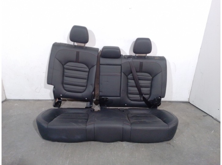 Recambio de asientos traseros para mg mg hs (as23) 1.5 t (sas23) referencia OEM IAM 15E4E  