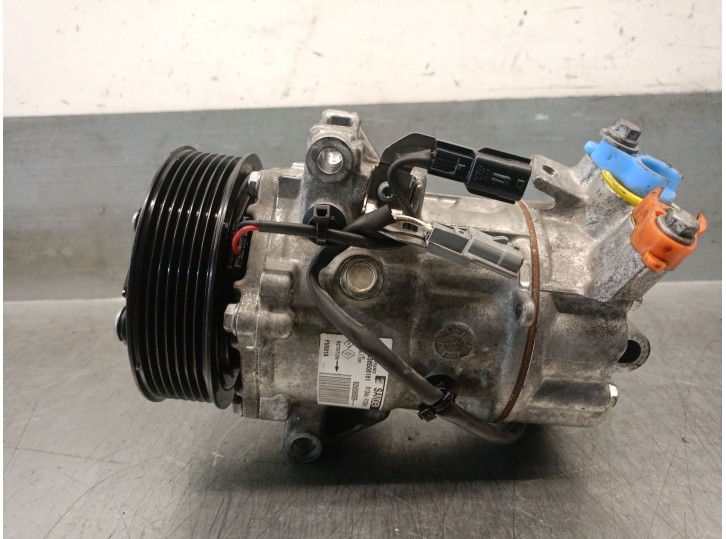 Recambio de compresor aire acondicionado para renault captur ii (hf_) lpg (hfmt) referencia OEM IAM 926008955R 926005450R 