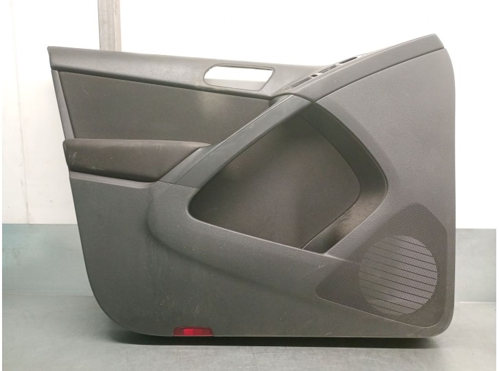 Recambio de guarnecido puerta delantera izquierda para volkswagen tiguan (5n_) 2.0 tdi referencia OEM IAM 5N0867011 5N0867011B 