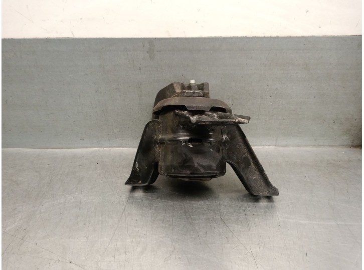 Recambio de soporte motor derecho para hyundai tucson (tl, tle) 1.7 crdi referencia OEM IAM 21810D3200 21810D3200 