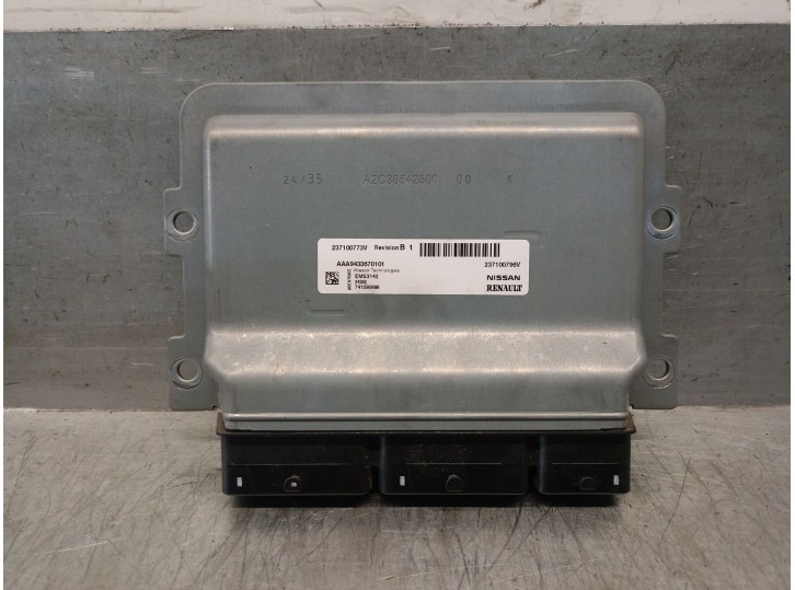 Recambio de centralita motor uce para dacia sandero iii 1.0 tce 90 referencia OEM IAM 237100796V  A2C38542500