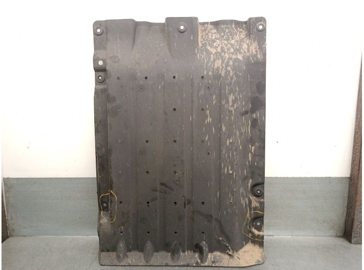 Recambio de cubrecarter para hyundai tucson (tl, tle) 1.7 crdi referencia OEM IAM 84137D7000 84137D7000 