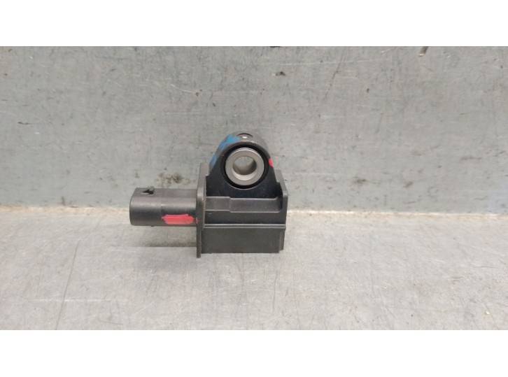 Recambio de sensor impacto para jeep compass (mp, m6, mv, m7) 2.0 crd 4x4 referencia OEM IAM 68245080AA 68245080AA 