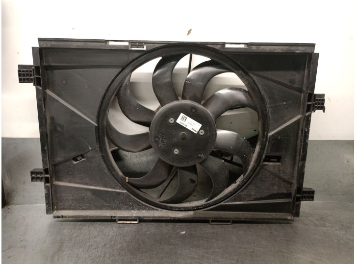 Recambio de electroventilador para fiat 500 (312_) electric (ev) referencia OEM IAM 52200309 52200310 MAHLE