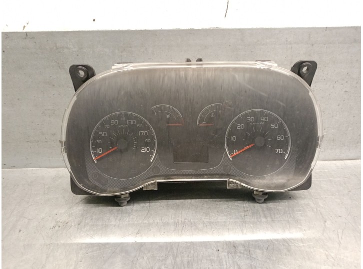 Recambio de cuadro instrumentos para fiat doblo 1.3 16v jtd cat referencia OEM IAM 51867720 51867720 