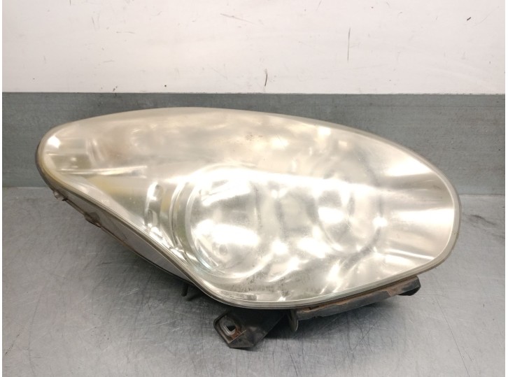 Replacement right headlight for Fiat Doblo 1.3 16v JTD CAT OEM IAM reference 51810671 51810671 MAKO
