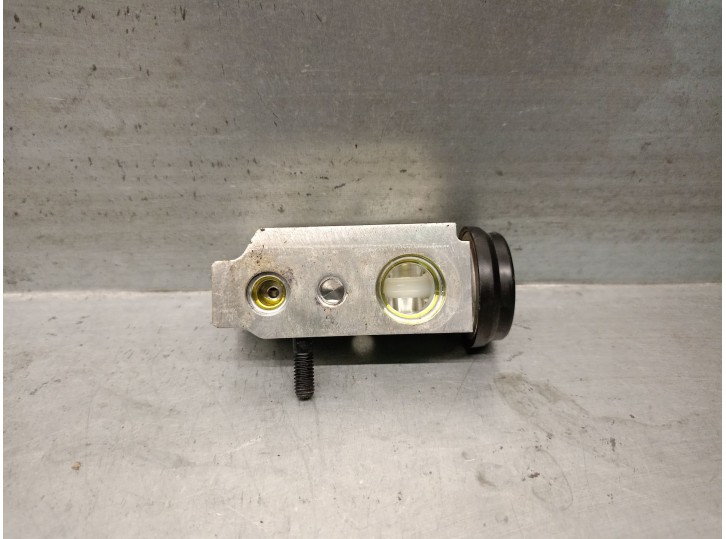 Recambio de valvula expansion para hyundai tucson (tl, tle) 1.7 crdi referencia OEM IAM 97775D7250 97626C8200 