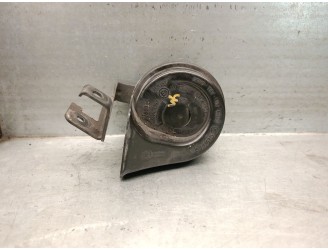 Recambio de claxon para hyundai tucson (tl, tle) 1.7 crdi referencia OEM IAM 96611D3000 96611D3000 