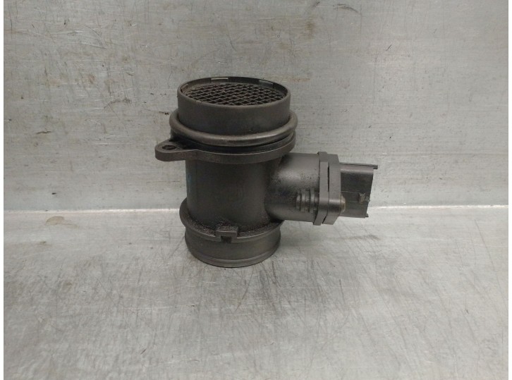 Recambio de caudalimetro para fiat panda (169) 1.3 jtd cat referencia OEM IAM 00914274 73502417 HELLA