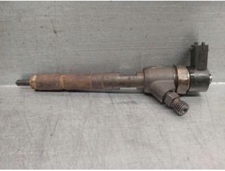 Recambio de inyector para fiat panda (169) 1.3 jtd cat referencia OEM IAM 0445110083 0445110083 BOSCH