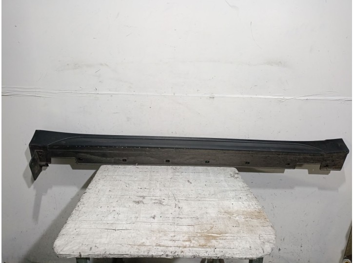 Replacement side skirt for Hyundai Tucson (TL, TLE) 1.7 CRDi OEM IAM reference 87752D7000CA 87752D7000CA 