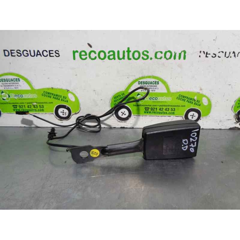 Recambio de enganche cinturon para skoda rapid 1.6 tdi dpf referencia OEM IAM 5JA857756A 2 PINES 