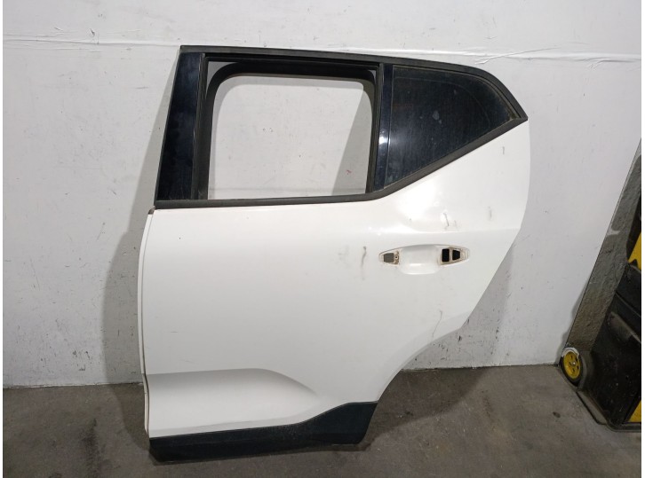 Recambio de puerta trasera izquierda para volvo xc40 (536) d4 awd referencia OEM IAM 32399014 32399014 