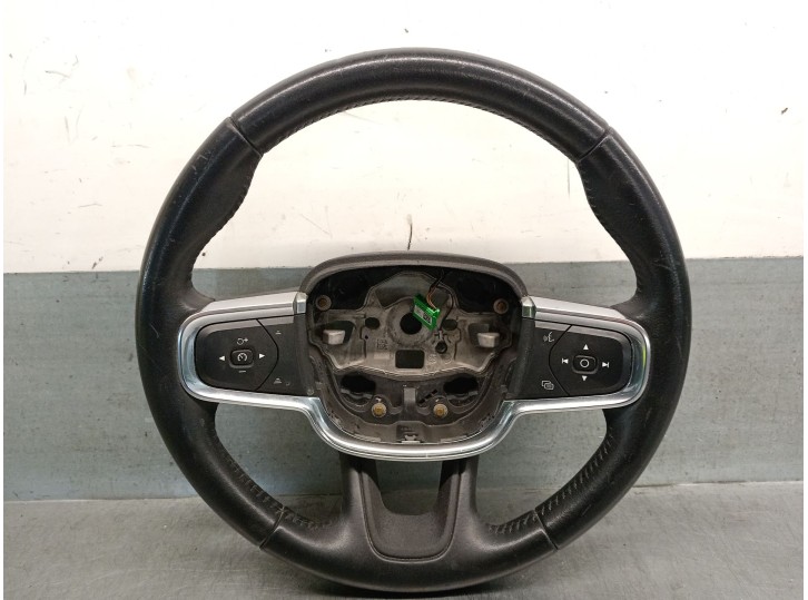 Recambio de volante para volvo xc40 (536) d4 awd referencia OEM IAM 34243909 34243909 