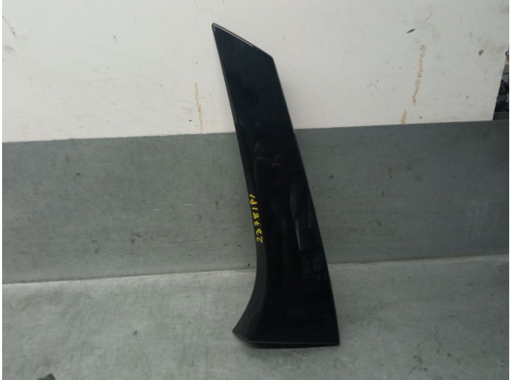 Replacement rear moldings for MG MG HS (AS23) 1.5 T (SAS23) OEM IAM reference 10400552 10400552 
