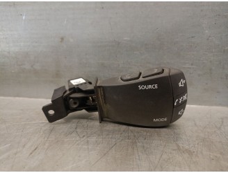 Recambio de mando multifuncion para dacia sandero iii 1.0 tce 90 referencia OEM IAM 255522187R 255522187R 