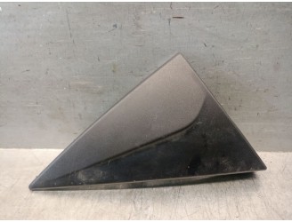 Recambio de molduras traseras para dacia sandero iii 1.0 tce 90 referencia OEM IAM 960336973R 960336973R 