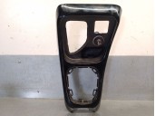 Recambio de consola central para jeep compass (mp, m6, mv, m7) 2.0 crd 4x4 referencia OEM IAM 6MW42DX8AA 6MW42DX8AA 